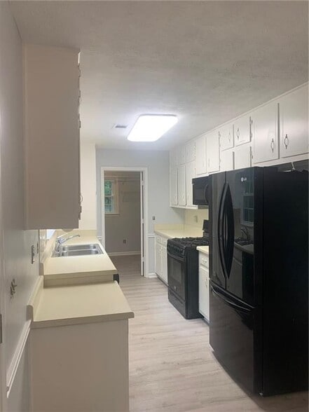 Building Photo - 3229 Bold Springs Rd