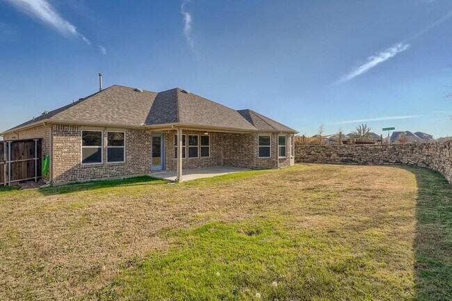 Building Photo - 3404 Glendale Ln