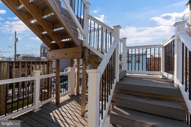 Building Photo - 1414 Richardson St