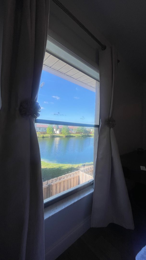 Building Photo - 1718 Silver Creek Ct