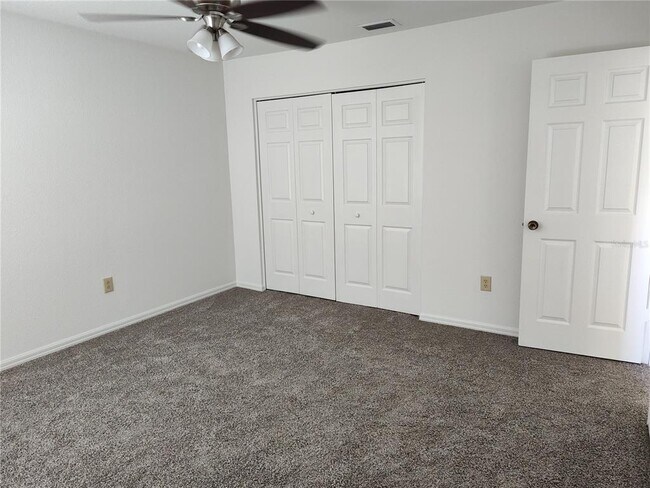 Building Photo - 27536 Breakers Dr