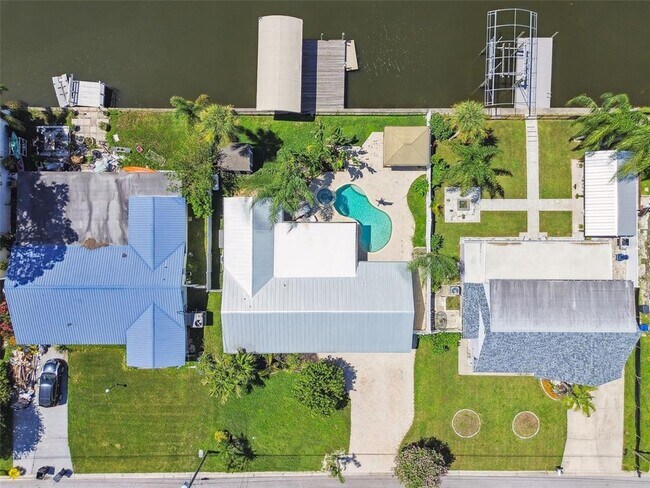 Building Photo - 8708 Thornwood Ln