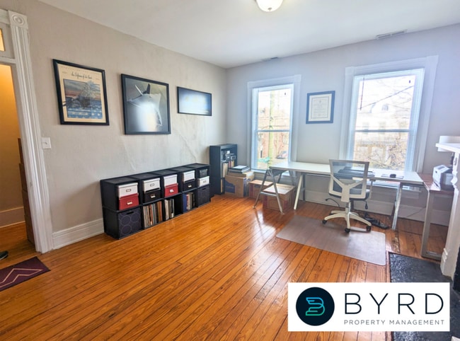 Building Photo - 3027 Floyd Ave