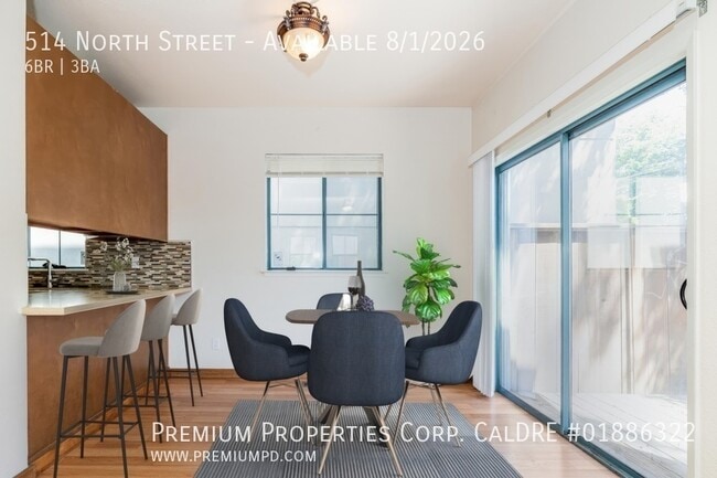 Building Photo - 514 North St