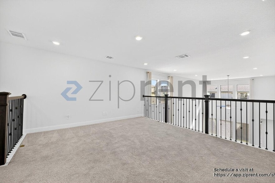 Building Photo - 717 Rosemary Rd