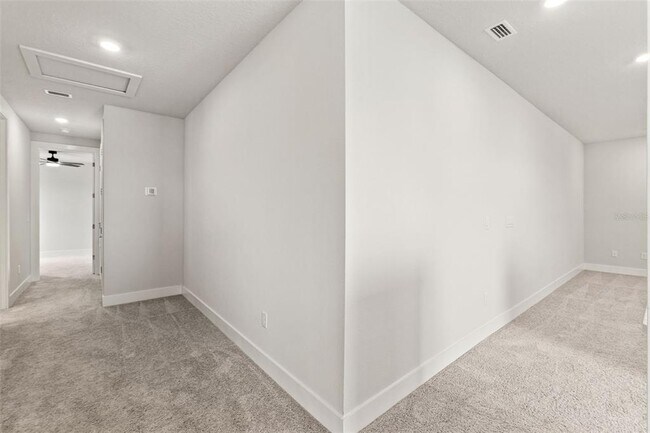 Building Photo - 8353 Ivy Stark Blvd