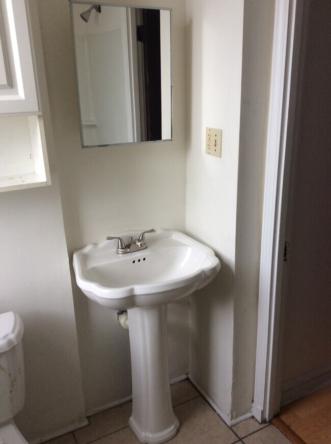 Building Photo - 4100 Virginia Ave