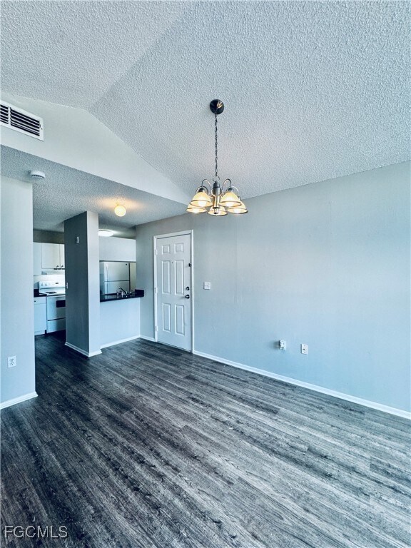 Building Photo - 3407 Winkler Ave