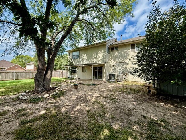 Building Photo - 16801 Langland Rd