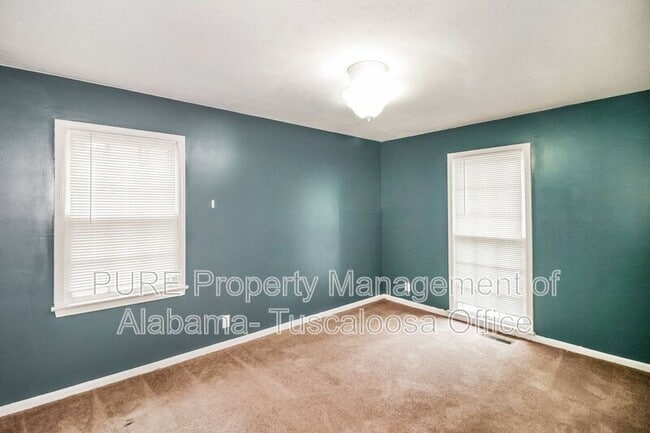 Building Photo - 3001 Green Grove Cir NE