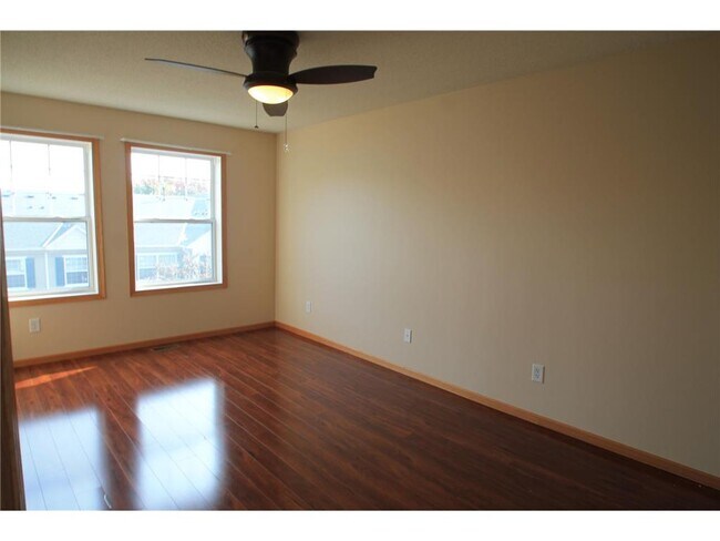 Building Photo - 2495 121st Cir NE