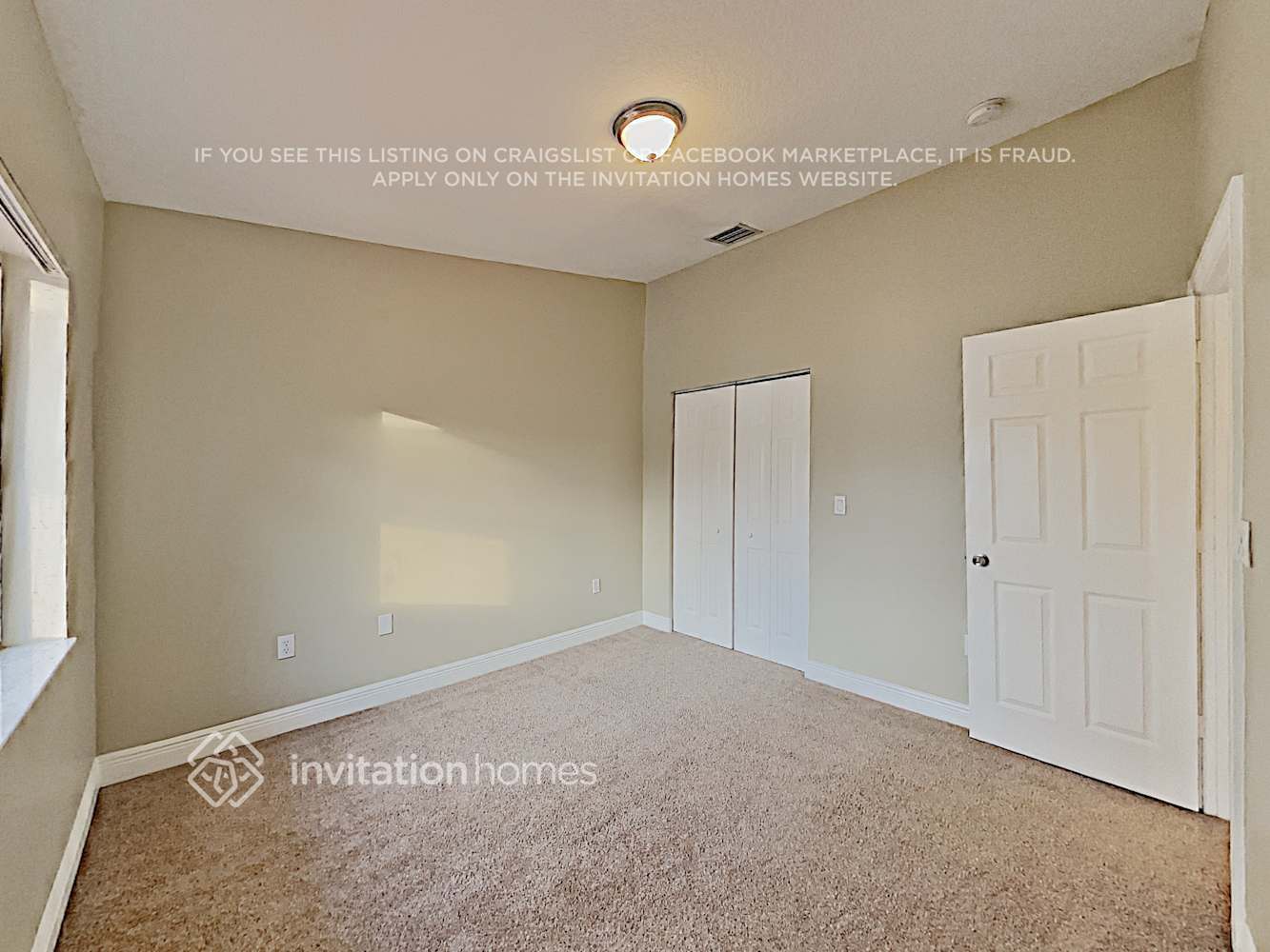 Building Photo - 4942 SW 66th Terrace