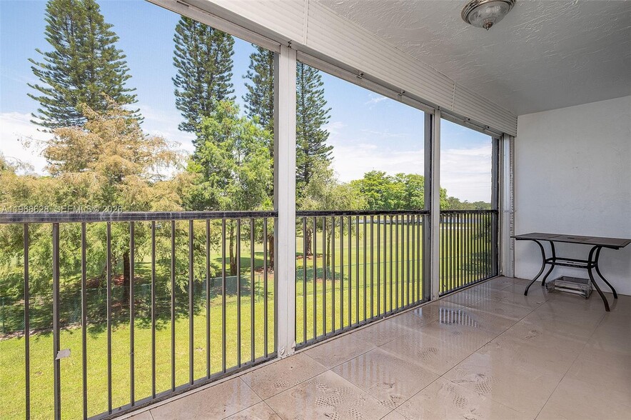 Building Photo - 3150 W Rolling Hills Cir