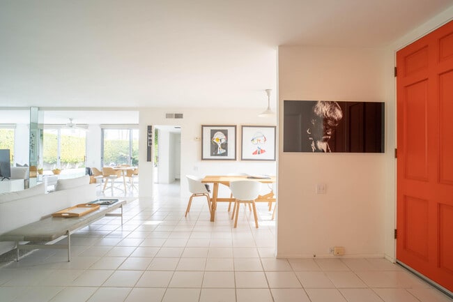 Building Photo - 75810 Altamira Dr
