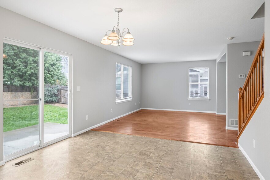 Building Photo - 637 N 48th Ave