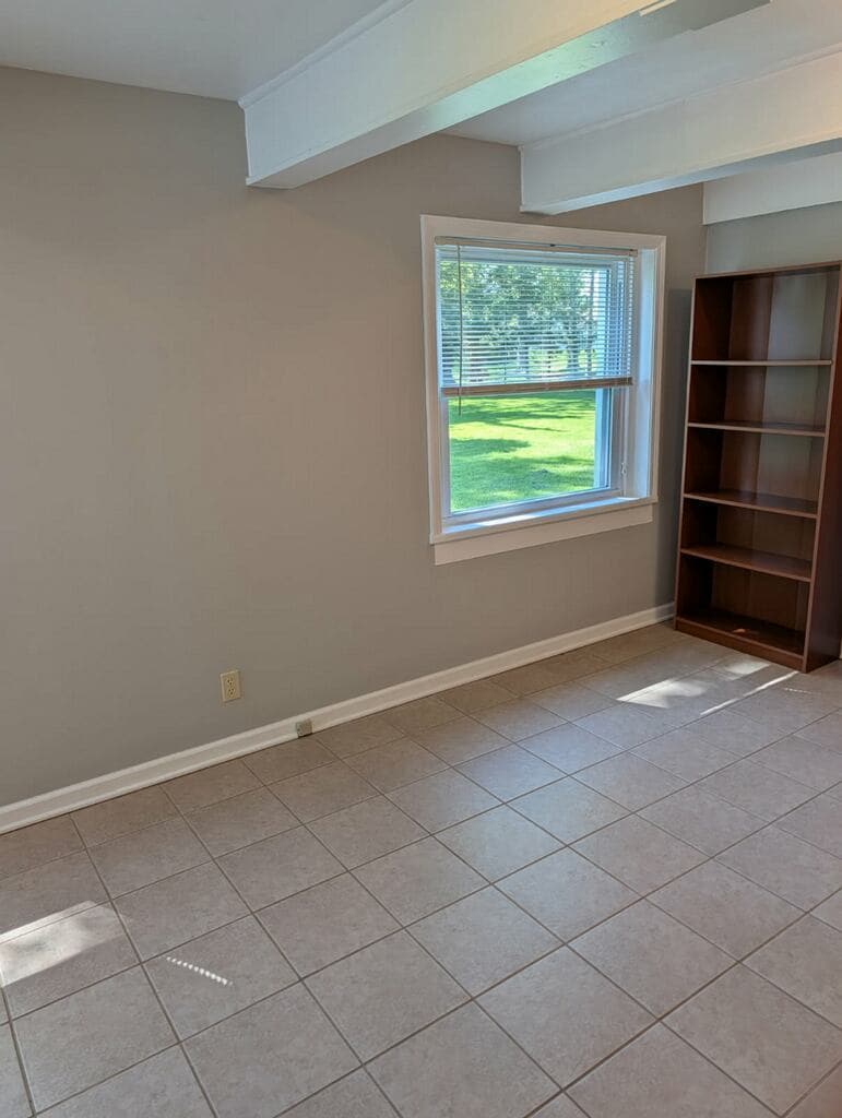 Building Photo - 5365 Van Buren Bay Ct