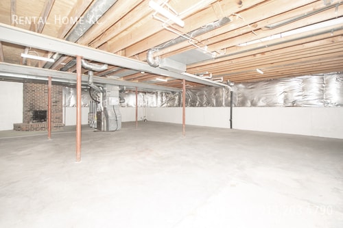 Building Photo - 12020 Ensley Ln