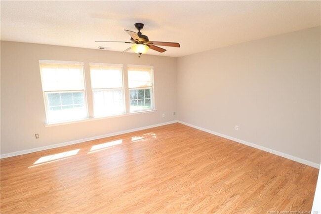 Building Photo - 217 Hartshorn Ct