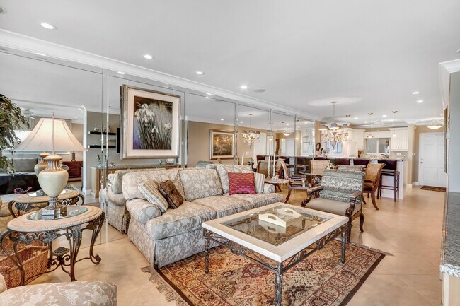 Building Photo - 1199 Hillsboro Mile