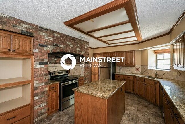 Building Photo - 3 Bedroom Pet-Friendly Home in DeSoto, TX ...