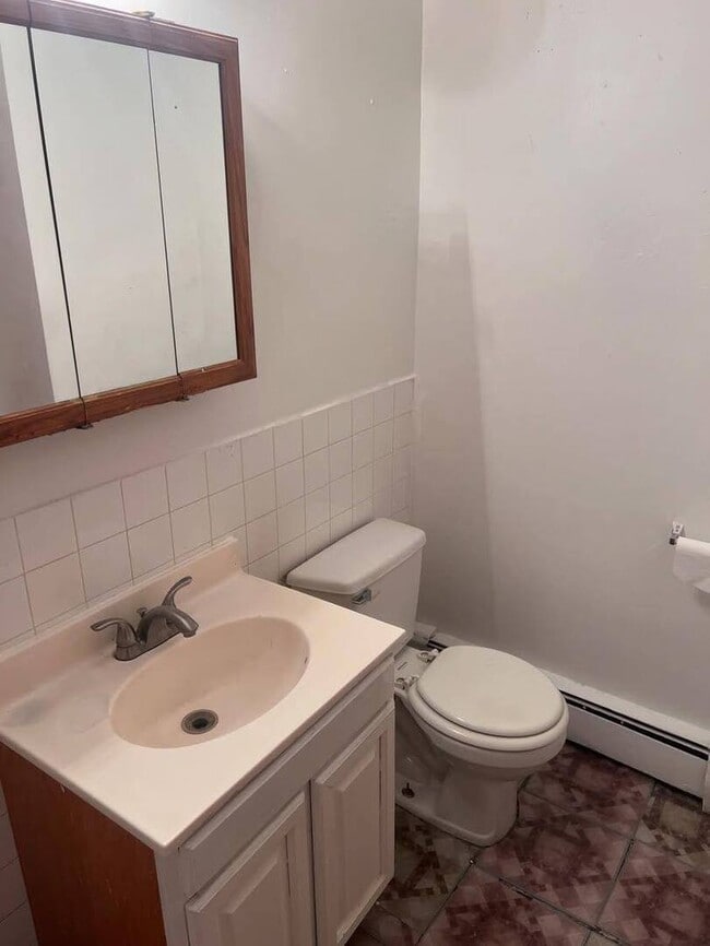 Building Photo - 4825 W 31st St