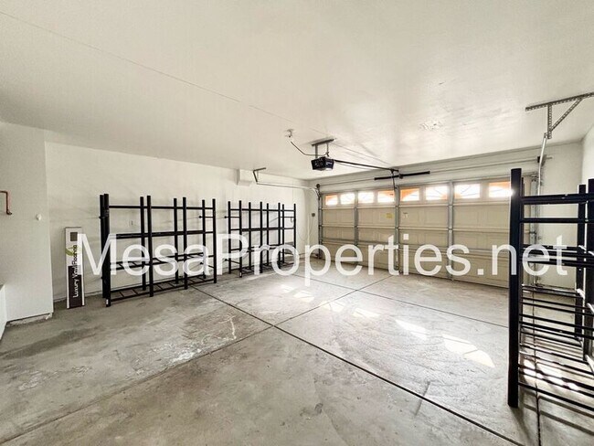 Building Photo - 16992 Lido Cir