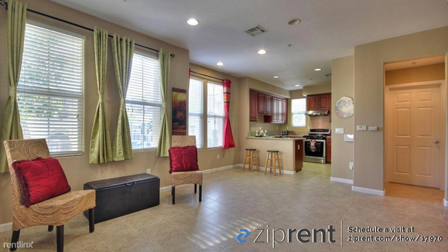 Building Photo - 3 br, 3 bath Condo - 159 Parc Place Drive,...