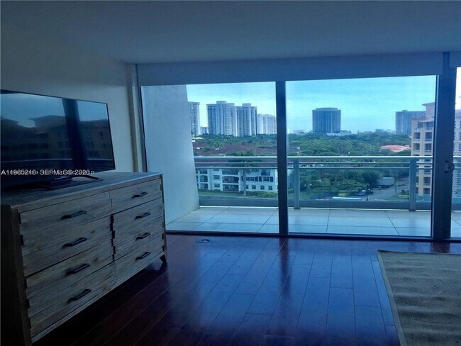 Building Photo - 2950 NE 188th St