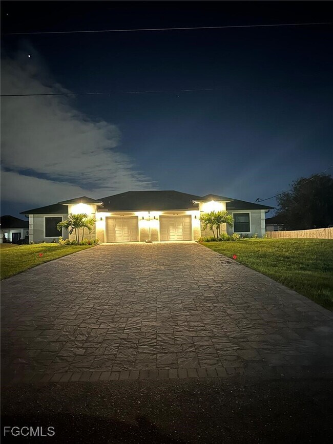 Building Photo - 1578 Gretchen Ave S