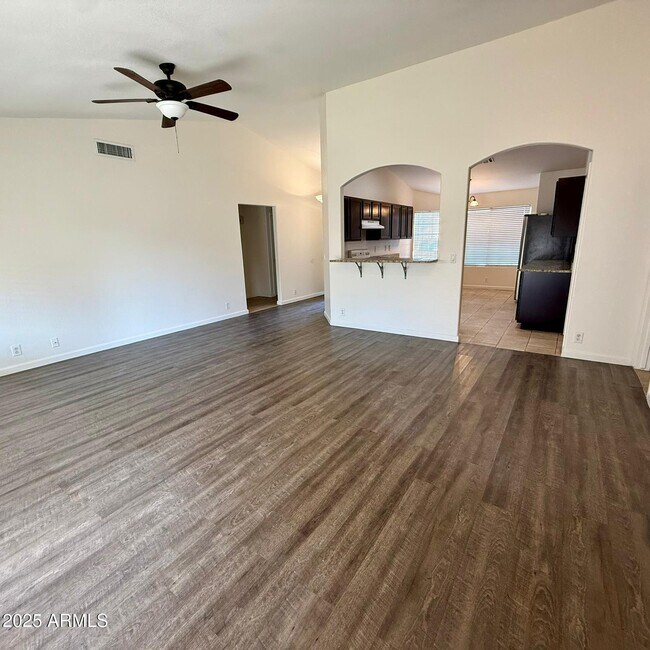 Building Photo - 8172 W Citrus Way