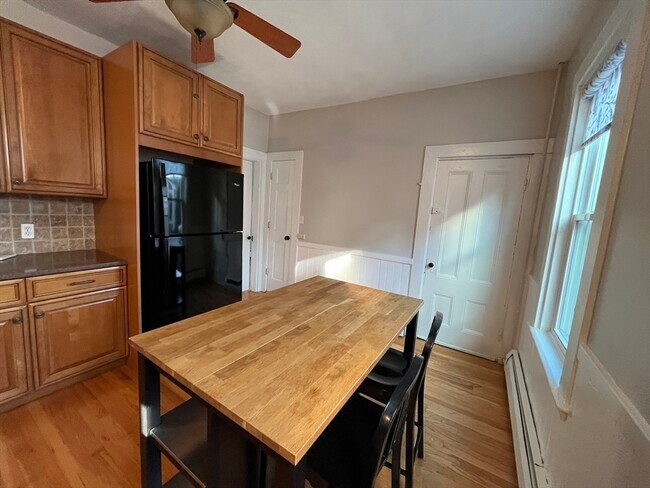 Building Photo - 28 Goldsmith St