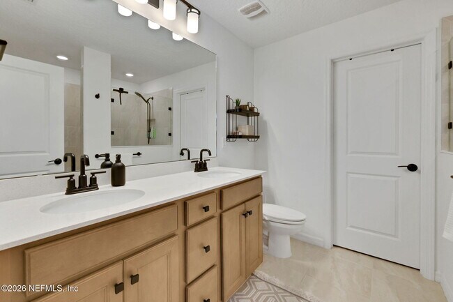 Building Photo - 72 Flintlock Ln