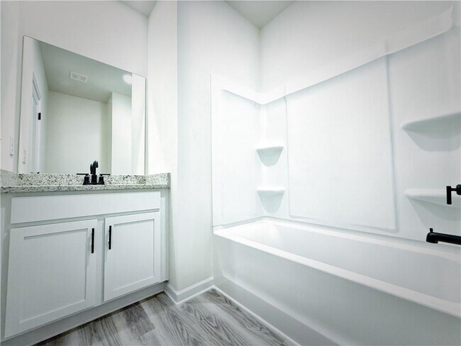Building Photo - 412 Egret Ct