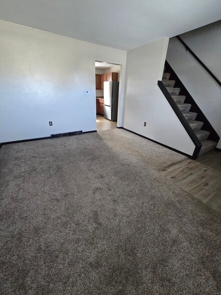 Building Photo - 1409 E 38th St