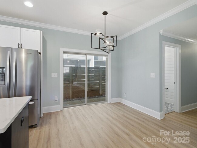 Building Photo - 1511 Landis Ave