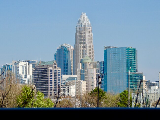 Building Photo - 630 Calvert St