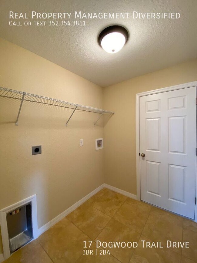 Building Photo - 17 Dogwood Trail Dr