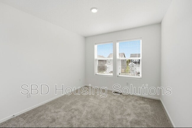 Building Photo - 8810 SW 10th St