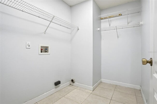 Building Photo - 5784 Donnelly Cir