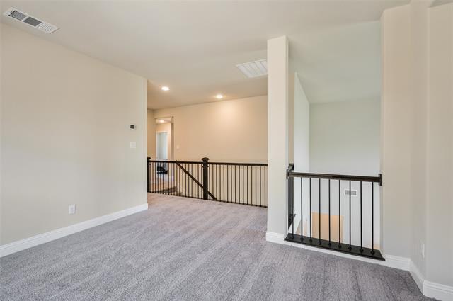 Building Photo - 6005 Horsetail Dr