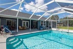 Building Photo - 110 Duban St