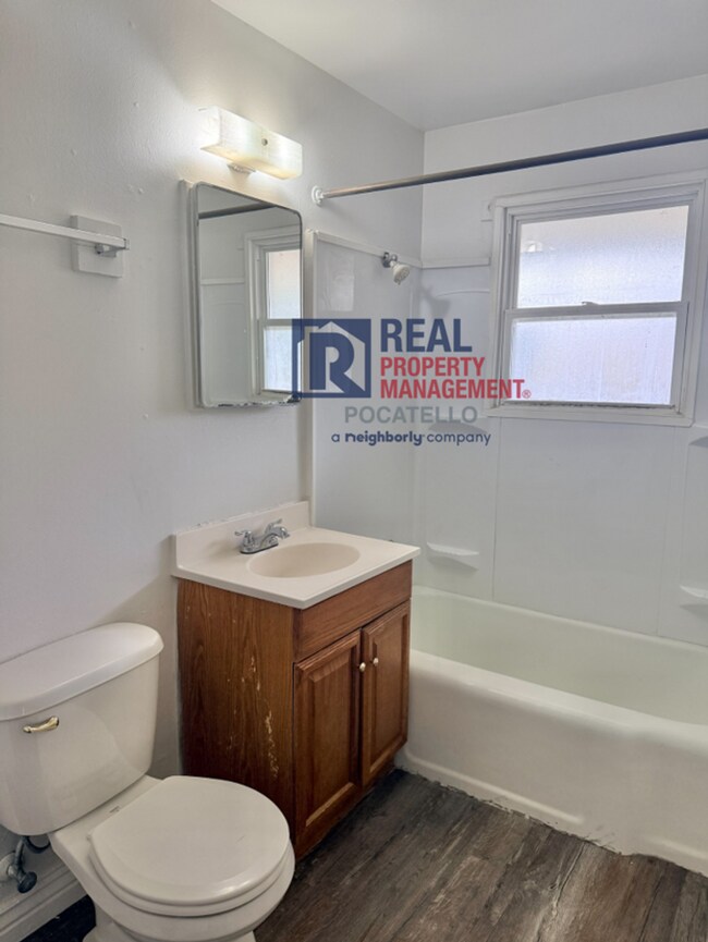 Building Photo - 60-66 Mountain Drive