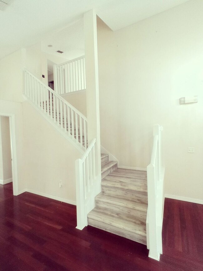 Building Photo - 17411 Woodcrest Way