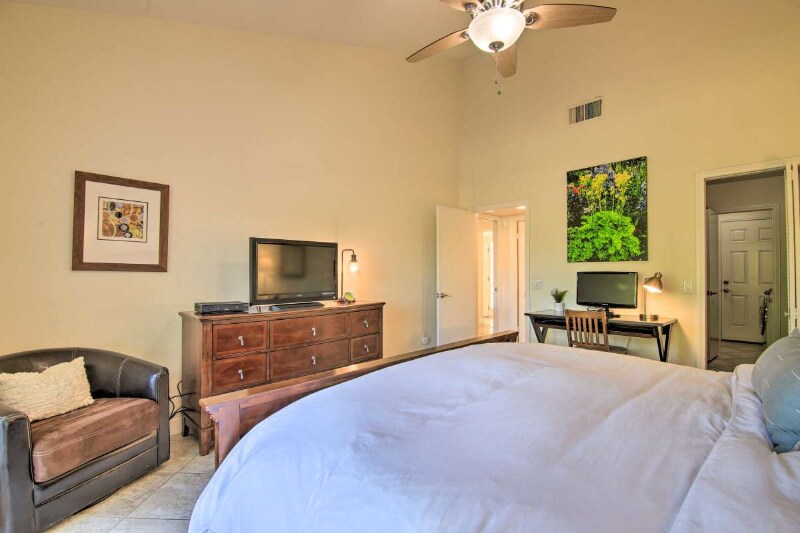 Building Photo - 40395 Pebble Beach Cir