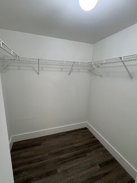 Building Photo - 6953 W 36th Ave