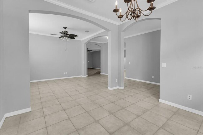 Building Photo - 721 Stonecrest Dr
