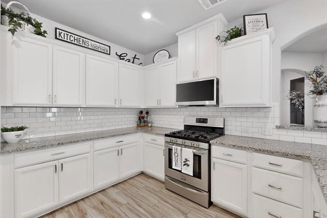 Building Photo - 9801 Diamondback Ln