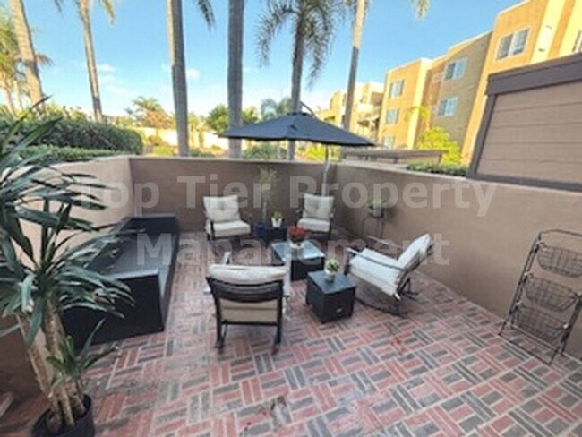 Building Photo - **Beautiful, Fully-Furnished 2 bed / 2.5 bath Townhome in Coastal Carlsbad - Available 12/01**