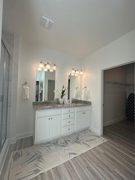 Building Photo - 7 Nest Ln