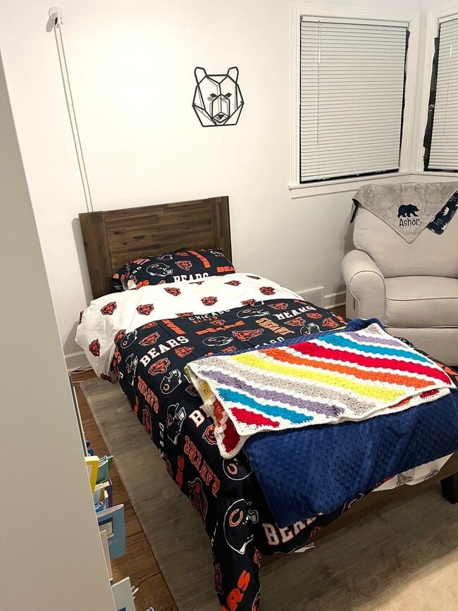 Building Photo - 8717 Karlov Ave